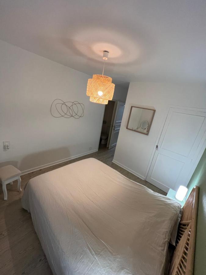 Chambres D'Hotes La Begaudiere ดอล-เดอ-เบรอตาญ ภายนอก รูปภาพ